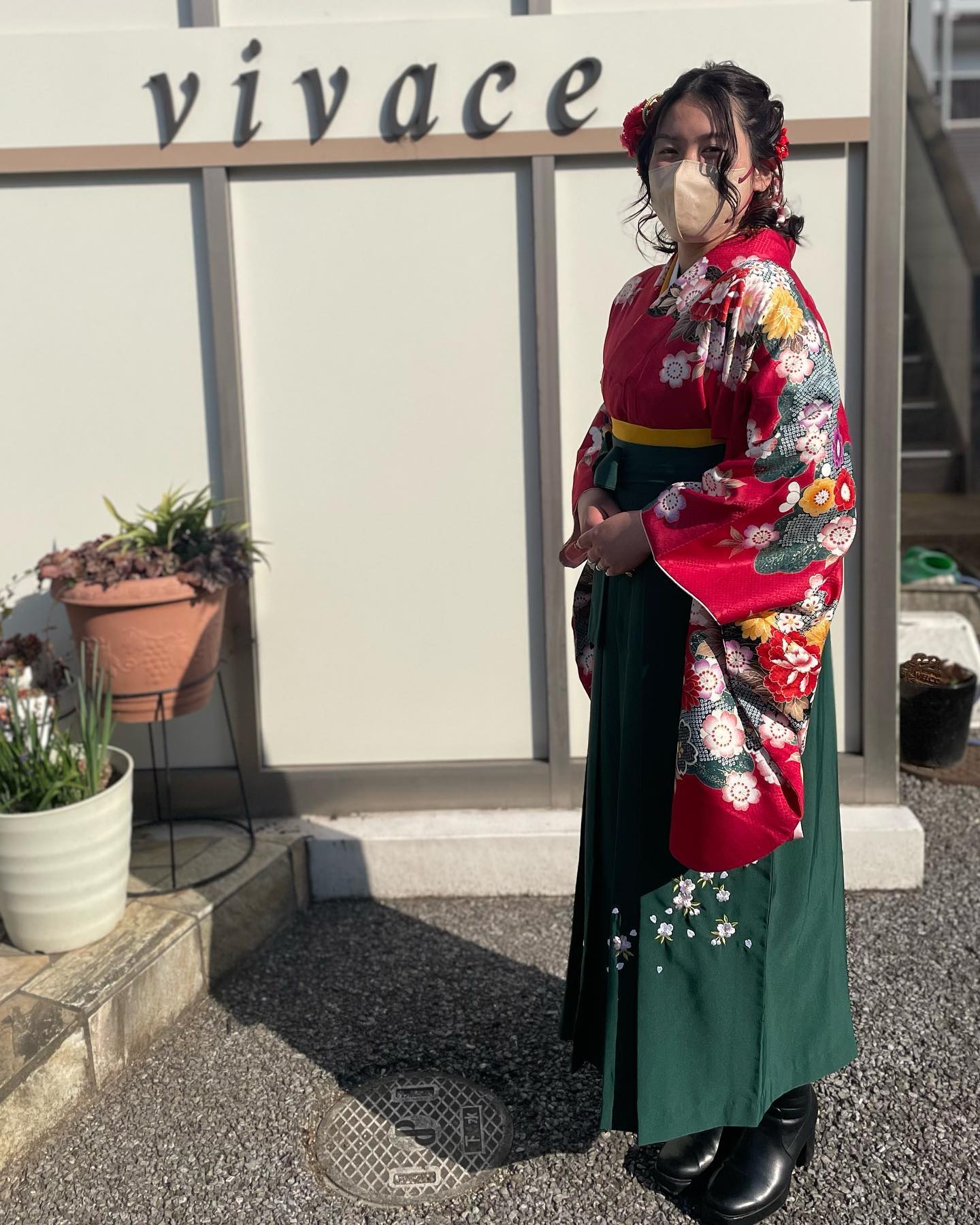 袴の着付けも承ります。