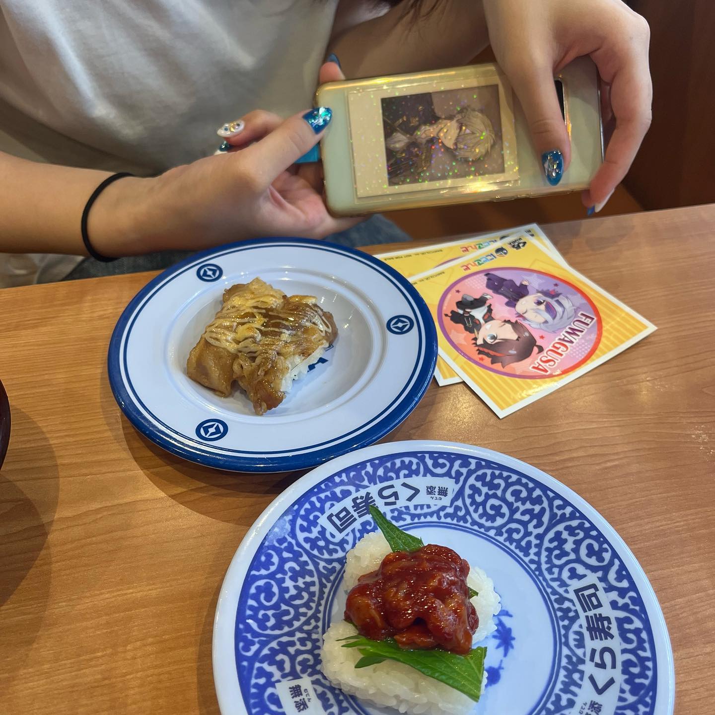 先日営業終わりに友人の推し活をするために一緒にお寿司を食べに行きました!