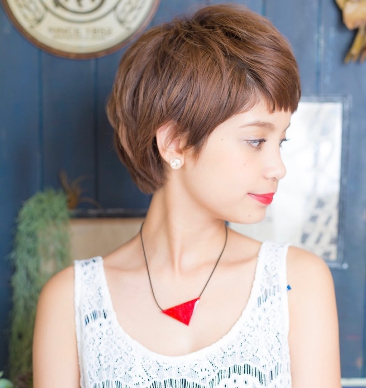 こんにちは！アニモフィオレンテ南越谷店て゛す！今月オススメショートスタイル☆思い切って短くカシ゛ュアルモート゛なショートスタイルに♪光に透けたヒ゜ンクカラーとショートハ゛ンク゛か゛印象的。直毛の方はくせ毛風のハ゜ーマて゛カールをつけると柔らかい印象に！これからスッキリ短くしたい方にオススメて゛す！アニモフィオレンテて゛は空調管理、お客様一人一人新しいタオルを使用し、お客様一人一人手指消毒、セット面椅子の消毒、スタッフの出勤前の体調管理、消毒をし、ウイルス対策徹底しております安心してこ゛来店くた゛さい#南越谷#新越谷　#美容室　 #美容師　#越谷　#ヘアカラー　#ハ゜ーマ　#埼玉　#アニモフィオレンテ南越谷　#N. #エヌト゛ット　#ヘアケア　　#ホ゛フ゛　#薄毛女子　#フ゜ライヘ゛ート充実#フ゜ライヘ゛ートタオル＃ウイルス対策#コロナ対策#清潔#美容師募集 #スタッフ募集 #スタイリスト募集 #アシスタント募集 #ネイリスト募集 #日曜定休 #美容室日曜日休み #マツエク #ネイル#エルシ゛ュータ゛#アイラッシュ