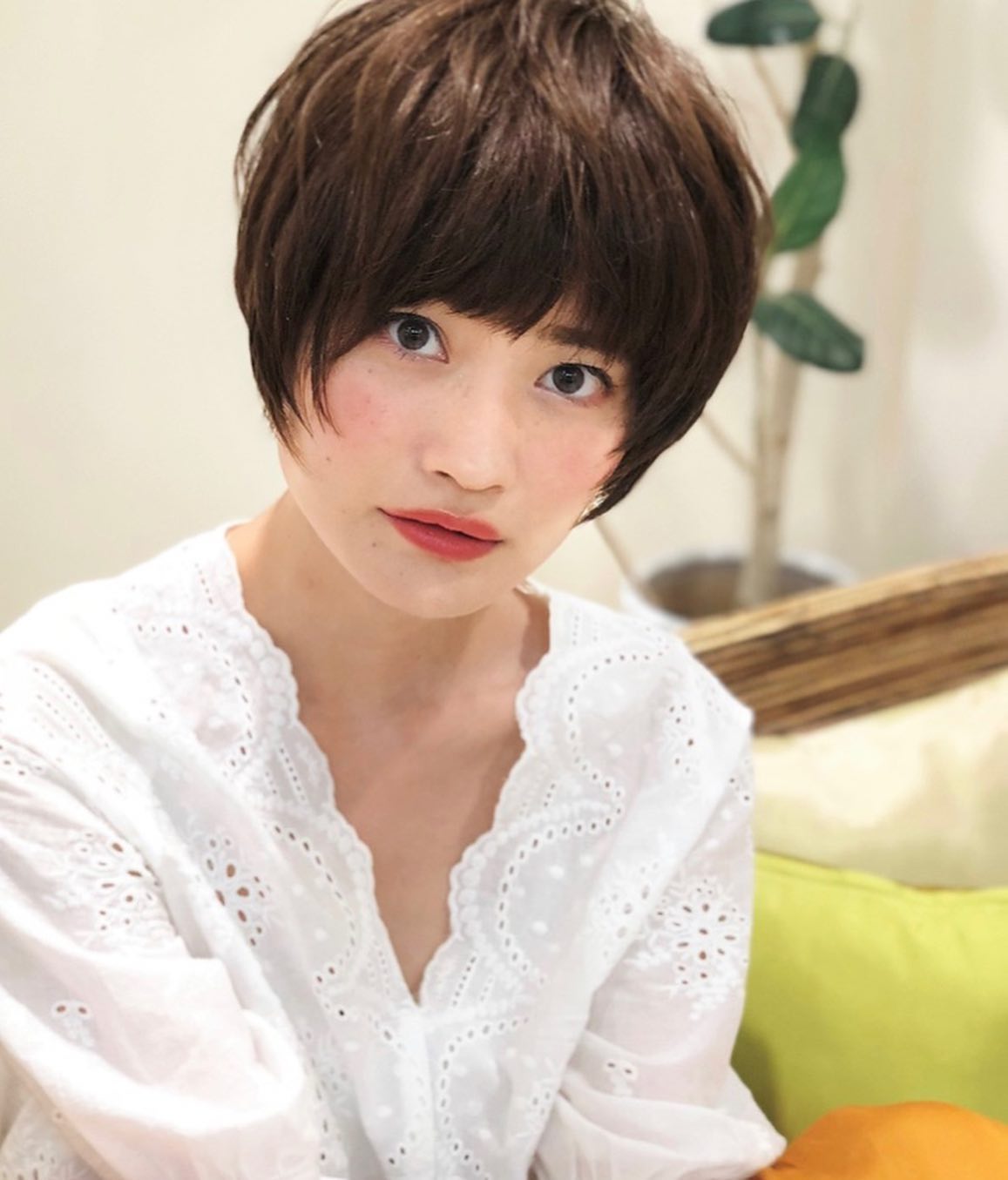 こんにちは！アニモフィオレンテ南越谷店です。オススメのショートスタイル☆重めスタイルでも、明るめのブランジュカラーやマーメイドアッシュなら、エアリーでゆるふわマッシュショートに！くせのある方でも活かしやすいショートスタイルになっております！当サロンのカラーはオーガニック由来の頭皮に優しいものを使用しております。安心してカラーリングをお楽しみ下さい。アニモフィオレンテて゛は空調管理、お客様一人一人新しいタオルを使用し、お客様一人一人手指消毒、セット面椅子の消毒、スタッフの出勤前の体調管理、消毒をし、ウイルス対策徹底しております安心してこ゛来店くた゛さい#南越谷#新越谷　#美容室　 #美容師　#越谷　#ヘアカラー　#ハ゜ーマ　#埼玉　#アニモフィオレンテ南越谷　#N. #エヌト゛ット　#ヘアケア　　#ホ゛フ゛　#薄毛女子　#フ゜ライヘ゛ート充実#フ゜ライヘ゛ートタオル＃ウイルス対策#コロナ対策#清潔#美容師募集 #スタッフ募集 #スタイリスト募集 #アシスタント募集 #ネイリスト募集 #日曜定休 #美容室日曜日休み #マツエク #ネイル#エルシ゛ュータ゛#アイラッシュ