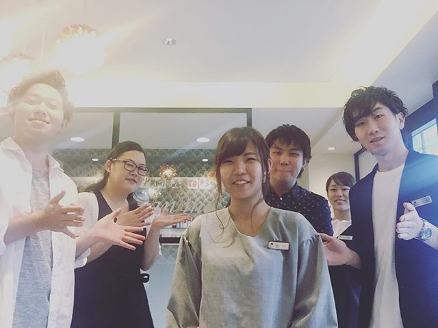 おはようございます三郷店アシスタントの塩田ですアイリストとして確かな技術を持ってます#animoFIORENTE #三郷美容室 #マツエク #ネイル #リクルート #美容室求人 #美容師募集 #日曜日定休