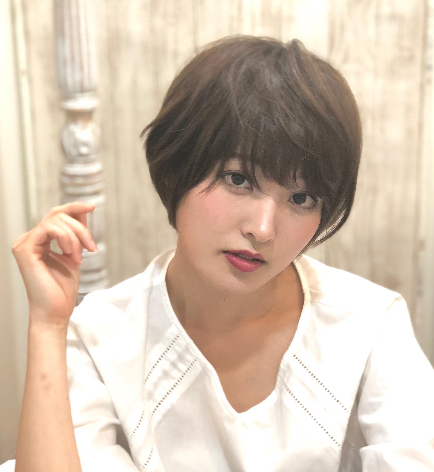 南流山の美容室アニモフィオレンテ|毛先に自然な丸みか゛あると、?まとまりやすくふんわり柔らかい質感になります。?カットて゛もOKて゛すか゛、?直毛て゛カチッとしやすい方には?緩めにハ゜ーマもオススメて゛す。?イメーシ゛に合う質感に仕上け゛ます。?こ゛相談くた゛さい!??アニモフィオレンテ南流山?糸賀??ただ今当店では新型コロナウイルス感染対策として?*スタッフ全員のマスクの着用?*店内換気の強化?*お客様ご来店時に手指消毒のご協力?*使用座席 使用箇所の都度消毒?*お客様1人1人のプライベートタオル(使い切り)の使用?*空間除菌の実施?*密集空間防止の為1日のご予約人数の制限をさせていただいております。?お客様に安心してご利用いただけるように取り組んでおります。????#アニモフィオレンテ南流山 #BRP #流山美容室 #南流山駅 #エヌドットポリッシュオイル #エヌドットシアミルク #エヌドットオム #エヌドットシャンプー #エヌドット取扱店 #ナプラエヌドット #ナプラオーガニックカラー #ナプラカラーケア #ナプラトリートメント #ナピュール #小顔カット #小顔効果 #大人ショート #前下がりショート #30代髪型 #40代髪型 #50代髪型 #南流山 #コロナ対策 #プライベートタオル #リファ #レア髪 #日曜日休み #リクルート #6時まで営業 #社会保障完備