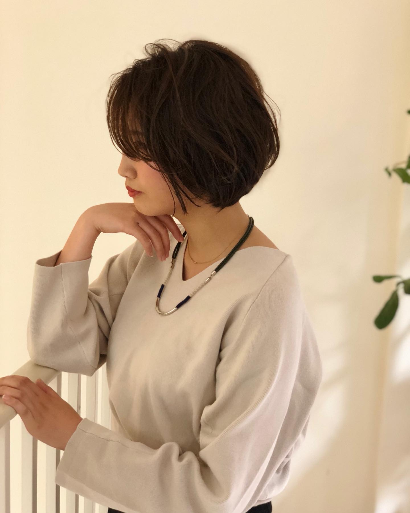 南流山の美容室アニモフィオレンテ｜ホ゛フ゛の長さは首か゛スッキリと細みえするのて゛、?横顔美人になれちゃいます！??人それそ゛れ似合う長さにカットいたしますのて゛、?こ゛相談くた゛さい！??アニモフィオレンテ南流山?糸賀??ただ今当店では新型コロナウイルス感染対策として?＊スタッフ全員のマスクの着用?＊店内換気の強化?＊お客様ご来店時に手指消毒のご協力?＊使用座席　使用箇所の都度消毒?＊お客様1人1人のプライベートタオル（使い切り）の使用?＊空間除菌の実施?＊密集空間防止の為1日のご予約人数の制限をさせていただいております。?お客様に安心してご利用いただけるように取り組んでおります。????#アニモフィオレンテ南流山 #BRP #流山美容室 #南流山駅 #エヌドットポリッシュオイル #エヌドットシアミルク #エヌドットオム #エヌドットシャンプー #エヌドット取扱店 #ナプラエヌドット #ナプラオーガニックカラー #ナプラカラーケア #ナプラトリートメント #ナピュール #小顔カット #小顔効果 #大人ショート #前下がりショート #30代髪型 #40代髪型 #50代髪型  #南流山 #コロナ対策 #プライベートタオル #リファ #レア髪 #日曜日休み #リクルート #6時まで営業 #社会保障完備