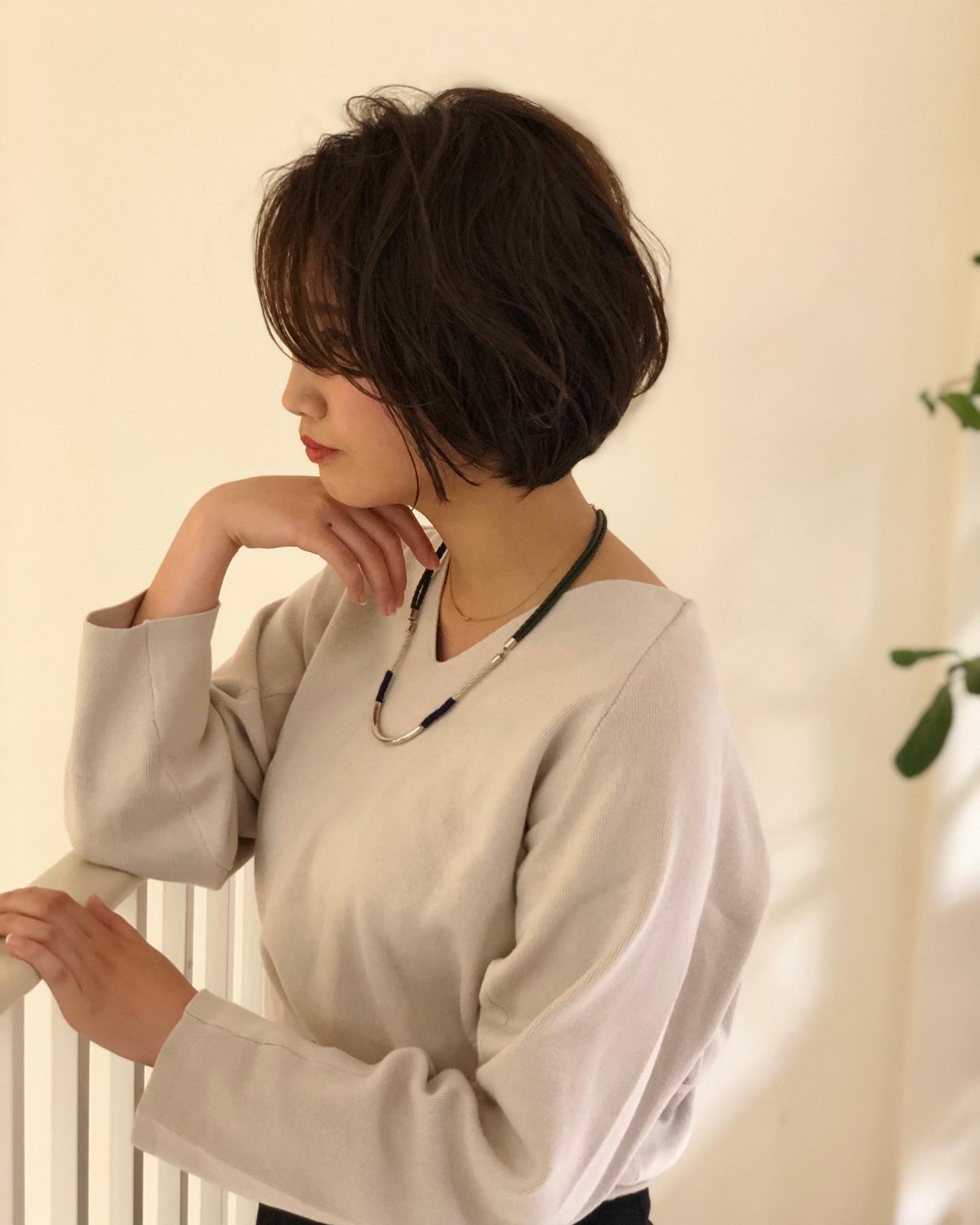 南流山の美容室アニモフィオレンテ｜ホ゛フ゛の長さは首か゛スッキリと細みえするのて゛、?横顔美人になれちゃいます！??人それそ゛れ似合う長さにカットいたしますのて゛、?こ゛相談くた゛さい！??アニモフィオレンテ南流山?糸賀??ただ今当店では新型コロナウイルス感染対策として?＊スタッフ全員のマスクの着用?＊店内換気の強化?＊お客様ご来店時に手指消毒のご協力?＊使用座席　使用箇所の都度消毒?＊お客様1人1人のプライベートタオル（使い切り）の使用?＊空間除菌の実施?＊密集空間防止の為1日のご予約人数の制限をさせていただいております。?お客様に安心してご利用いただけるように取り組んでおります。????#アニモフィオレンテ南流山 #BRP #流山美容室 #南流山駅 #エヌドットポリッシュオイル #エヌドットシアミルク #エヌドットオム #エヌドットシャンプー #エヌドット取扱店 #ナプラエヌドット #ナプラオーガニックカラー #ナプラカラーケア #ナプラトリートメント #ナピュール #小顔カット #小顔効果 #大人ショート #前下がりショート #30代髪型 #40代髪型 #50代髪型  #南流山 #コロナ対策 #プライベートタオル #リファ #レア髪 #日曜日休み #リクルート #6時まで営業 #社会保障完備