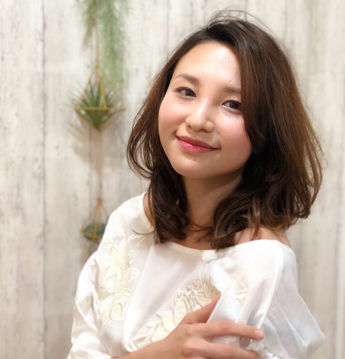 南流山の美容室アニモフィオレンテ|グレアカラーはを目立たなくしながら楽しむカラーです!定期的に染めていると同じカラーになりがちですが、時々、少しニュアンス変えてもおもしろい!スタイリスト大橋#アニモフィオレンテ南流山 #BRP #流山美容室 #南流山駅 #エヌドットポリッシュオイル #エヌドットシアミルク #エヌドットオム #エヌドットシャンプー #エヌドット取扱店 #ナプラエヌドット #ナプラオーガニックカラー #ナプラカラーケア #ナプラトリートメント #ナピュール #小顔カット #小顔効果 #大人ショート #前下がりショート #30代髪型 #40代髪型 #50代髪型 #南流山 #コロナ対策 #プライベートタオル #リファ #レア髪 #日曜日休み #リクルート #6時まで営業 #社会保障完備