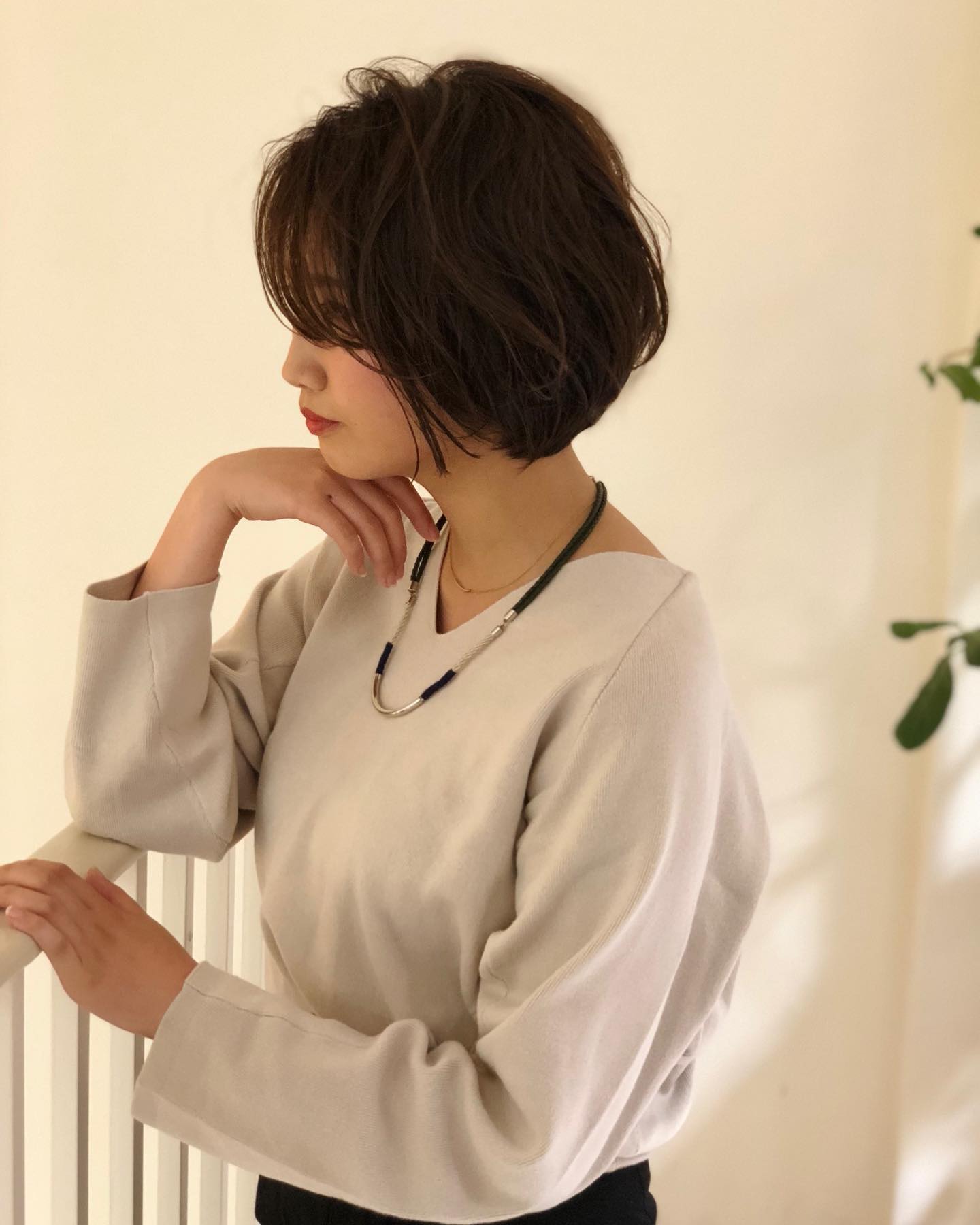 南流山の美容室アニモフィオレンテ｜ボブの長さは首がスッキリと細みえするので、?横顔美人になれちゃいます！??人それぞれ似合う長さにカットいたしますので、?ご相談ください！??アニモフィオレンテ南流山?糸賀??ただ今当店では新型コロナウイルス感染対策として?＊スタッフ全員のマスクの着用?＊店内換気の強化?＊お客様ご来店時に手指消毒のご協力?＊使用座席　使用箇所の都度消毒?＊お客様1人1人のプライベートタオル（使い切り）の使用?＊空間除菌の実施?＊密集空間防止の為1日のご予約人数の制限をさせていただいております。?お客様に安心してご利用いただけるように取り組んでおります。????#アニモフィオレンテ南流山 #BRP #流山美容室 #南流山駅 #エヌドットポリッシュオイル #エヌドットシアミルク #エヌドットオム #エヌドットシャンプー #エヌドット取扱店 #ナプラエヌドット #ナプラオーガニックカラー #ナプラカラーケア #ナプラトリートメント #ナピュール #小顔カット #小顔効果 #大人ショート #前下がりショート #30代髪型 #40代髪型 #50代髪型  #南流山 #コロナ対策 #プライベートタオル #リファ #レア髪 #日曜日休み #リクルート #6時まで営業 #社会保障完備?