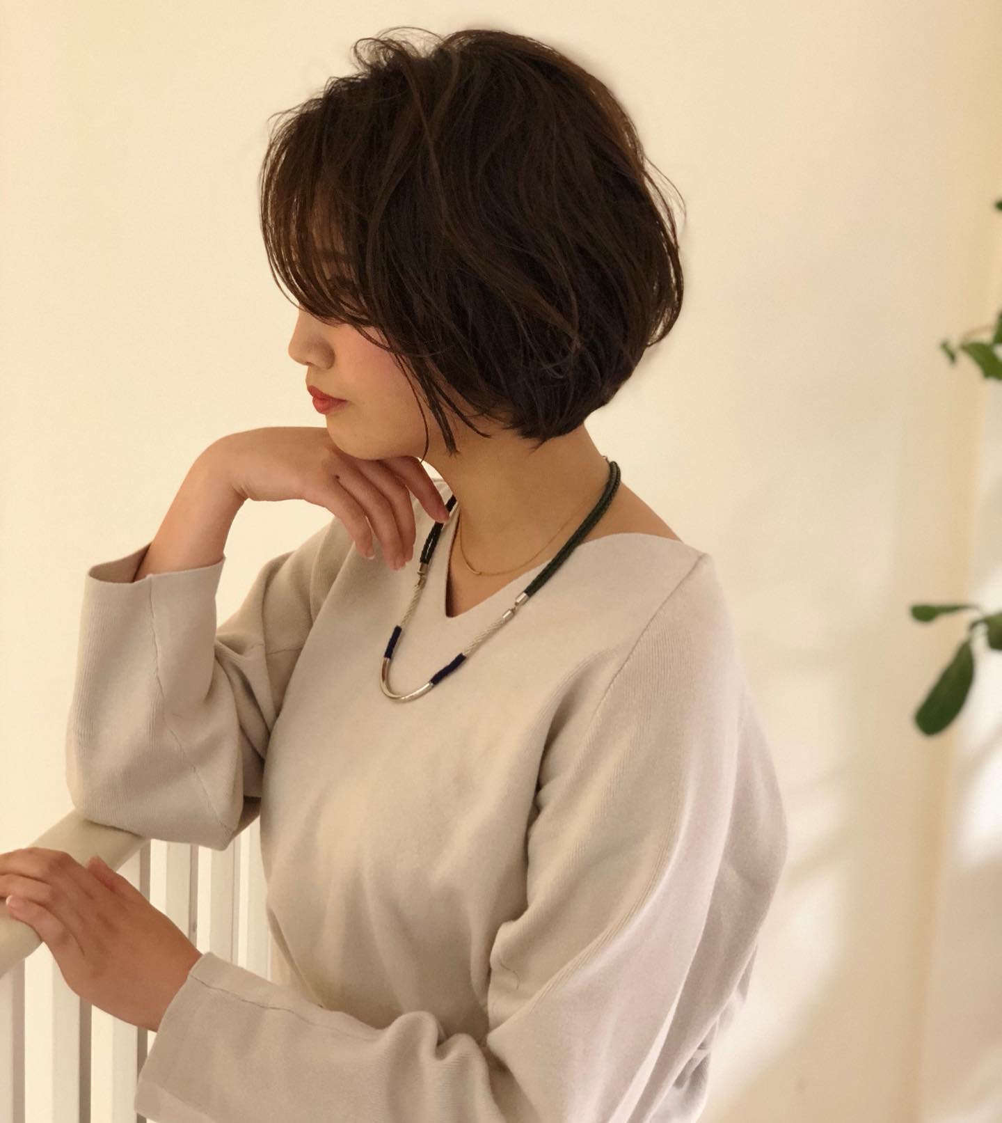 南流山の美容室アニモフィオレンテ｜ボブの長さは首がスッキリと細みえするので、?横顔美人になれちゃいます！??人それぞれ似合う長さにカットいたしますので、?ご相談ください！??アニモフィオレンテ南流山?糸賀?ただ今当店では新型コロナウイルス感染対策として?＊スタッフ全員のマスクの着用?＊店内換気の強化?＊お客様ご来店時に手指消毒のご協力?＊使用座席　使用箇所の都度消毒?＊お客様1人1人のプライベートタオル（使い切り）の使用?＊空間除菌の実施?＊密集空間防止の為1日のご予約人数の制限をさせていただいております。?お客様に安心してご利用いただけるように取り組んでおります。????#アニモフィオレンテ南流山 #BRP #流山美容室 #南流山駅 #エヌドットポリッシュオイル #エヌドットシアミルク #エヌドットオム #エヌドットシャンプー #エヌドット取扱店 #ナプラエヌドット #ナプラオーガニックカラー #ナプラカラーケア #ナプラトリートメント #ナピュール #小顔カット #小顔効果 #大人ショート #前下がりショート #30代髪型 #40代髪型 #50代髪型  #南流山 #コロナ対策 #プライベートタオル #リファ #レア髪 #日曜日休み #リクルート #6時まで営業 #社会保障完備?