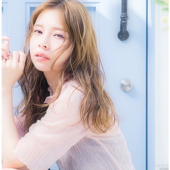 南流山の美容室アニモフィオレンテ｜立体感が出るハイライトを入れて、?モノトーンカラーをオン。ふわっと柔らかな質感に。?少し明るめカラーでお肌も綺麗見せ！?アニモフィオレンテ南流山?糸賀??#アニモフィオレンテ南流山 #BRP #流山美容室 #南流山駅 #エヌドットポリッシュオイル #エヌドットシアミルク #エヌドットオム #エヌドットシャンプー #エヌドット取扱店 #ナプラエヌドット #ナプラオーガニックカラー #ナプラカラーケア #ナプラトリートメント #ナピュール #小顔カット #小顔効果 #大人ショート #前下がりショート #30代髪型 #40代髪型 #50代髪型  #南流山 #コロナ対策 #プライベートタオル #リファ #レア髪 #日曜日休み #リクルート #6時まで営業 #社会保障完備?