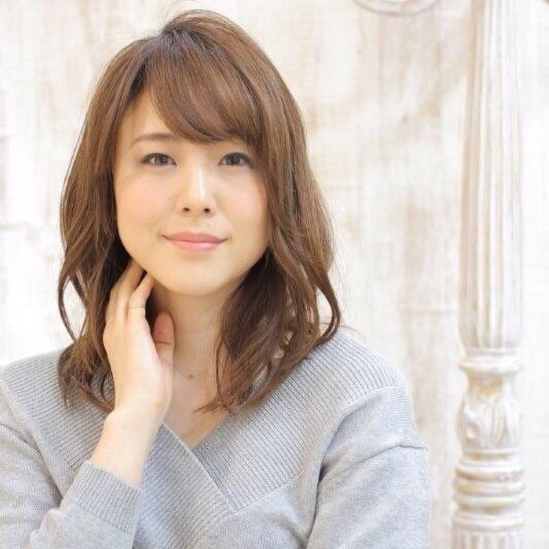 南流山の美容室アニモフィオレンテ｜ふんわりと触れたくなる様な柔らかい質感♪デジタルパーマでふんわりウェーブをかけます。スタイリングは軽めのオイルごオススメです(^-^)自分のヘアスタイルを格上げしていきましょう♪アニモフィオレンテ南流山糸賀?#アニモフィオレンテ南流山 #BRP #流山美容室 #南流山駅 #エヌドットポリッシュオイル #エヌドットシアミルク #エヌドットオム #エヌドットシャンプー #エヌドット取扱店 #ナプラエヌドット #ナプラオーガニックカラー #ナプラカラーケア #ナプラトリートメント #ナピュール #小顔カット #小顔効果 #大人ショート #前下がりショート #30代髪型 #40代髪型 #50代髪型  #南流山 #コロナ対策 #プライベートタオル #リファ #レア髪 #日曜日休み #リクルート #6時まで営業 #社会保障完備