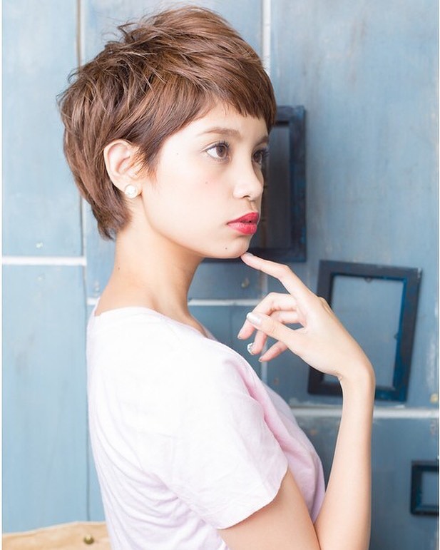 南流山の美容室アニモフィオレンテ｜ふんわり柔らかさとなピンクが優しいスタイルに。ふんわりカールで華やかに仕上がります。ちょとのニュアンスカールおススメです。スタイリスト大橋#アニモフィオレンテ南流山 #BRP #流山美容室 #南流山駅 #エヌドットポリッシュオイル #エヌドットシアミルク #エヌドットオム #エヌドットシャンプー #エヌドット取扱店 #ナプラエヌドット #ナプラオーガニックカラー #ナプラカラーケア #ナプラトリートメント #ナピュール #小顔カット #小顔効果 #大人ショート #前下がりショート #30代髪型 #40代髪型 #50代髪型  #南流山 #コロナ対策 #プライベートタオル #リファ #レア髪 #日曜日休み #リクルート #6時まで営業 #社会保障完備