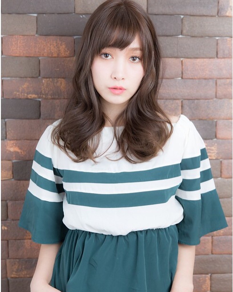 南流山の美容室アニモフィオレンテ｜こんにちは！アニモフィオレンテ南流山店のアシスタント?小薬です！顔周りにパーマをかけることで小顔感upします！朝のスタイリングも簡単です◎ちょっとしたイメチェンをしたい方にオススメ♪N.から出ているポリッシュオイルとの相性も抜群です！#アニモフィオレンテ南流山 #BRP #流山美容室 #南流山駅 #エヌドットポリッシュオイル #エヌドットシアミルク #エヌドットオム #エヌドットシャンプー #エヌドット取扱店 #ナプラエヌドット #ナプラオーガニックカラー #ナプラカラーケア #ナプラトリートメント #ナピュール #小顔カット #小顔効果 #大人ショート #前下がりショート #30代髪型 #40代髪型 #50代髪型  #南流山 #コロナ対策 #プライベートタオル #リファ #レア髪 #日曜日休み #リクルート #6時まで営業 #社会保障完備