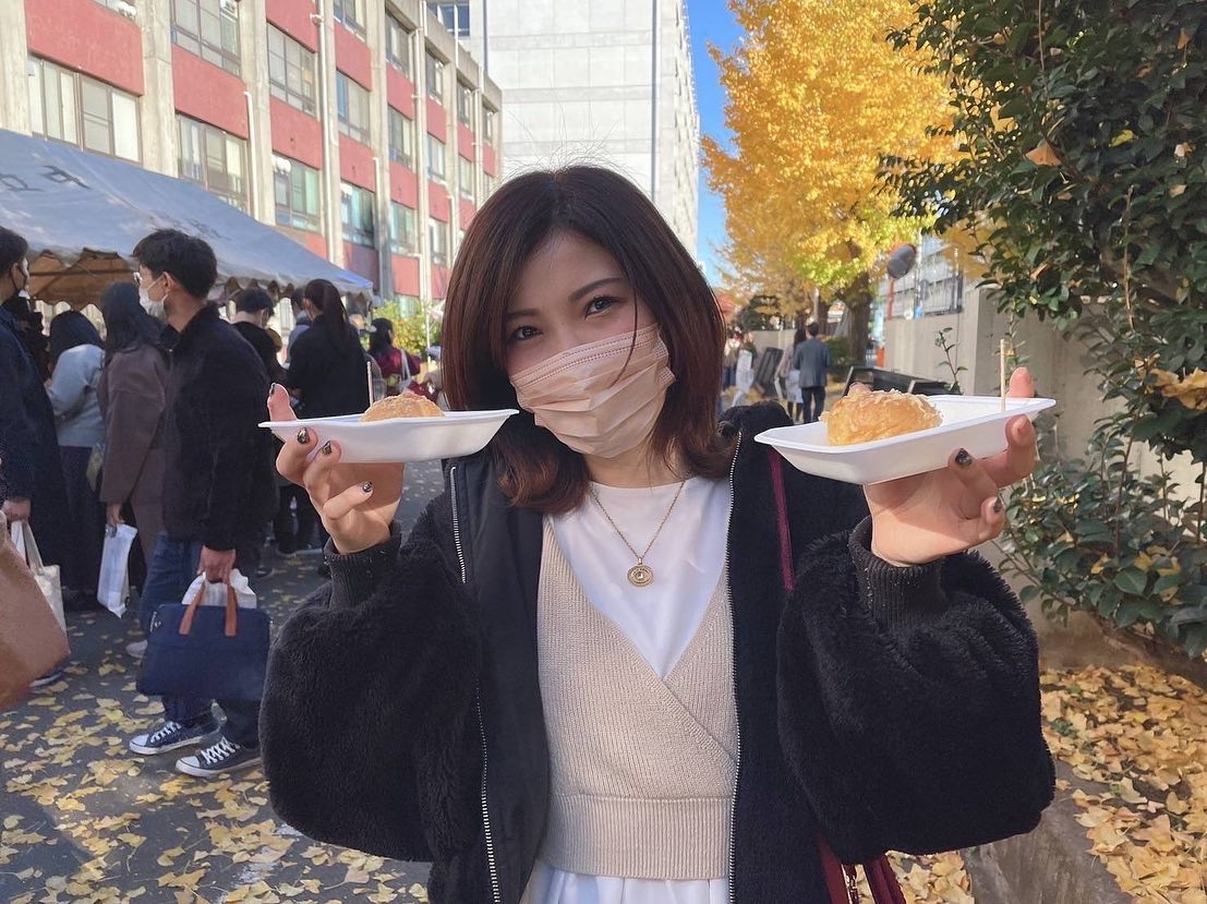 アシスタントの菅谷です。