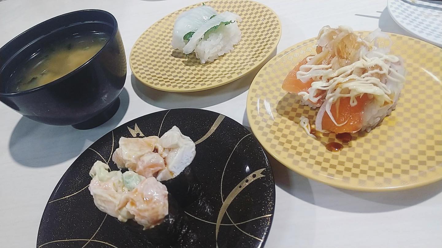 こんにちはスタイリストの菅谷です!