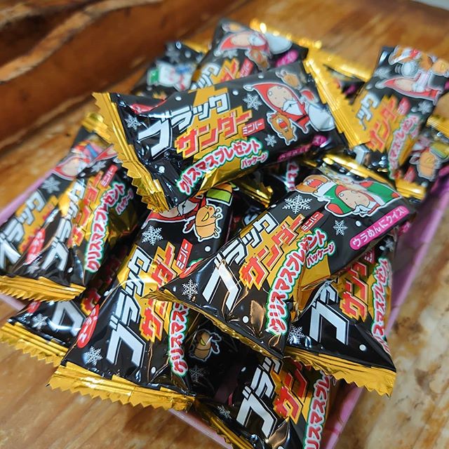 こんばんは今日はクリスマスイブですねいかがおすごしですかお店せでもちょっとクリスマス感を出してみました#アニモ#吉川#美容室#クリスマス