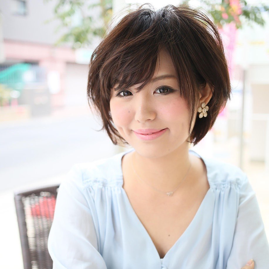 こんばんは夏はショートスタイルが人気ですトップに動きを出したりボリュームを付けてくれるポイントパーマもオススメです忙しい朝や日頃のお手入れも簡単で早くなりますよ鶴間#ナフ゜ラ#Nト゛ットセラム#Nト゛ットシアミルク #当日こ゛予約OK#ミルホ゛ン#エルシ゛ュータ゛#エルシ゛ュタ゛エマルシ゛ョン#リファストレートアイロン#縮毛矯正  #美容室  #BRP #美容求人 #アシスタント募集 #スタイリスト募集 #アイリスト募集 #美容学生 #サロン見学 #ママさん美容師 #埼玉#美容室#リファアイロン#レア髪