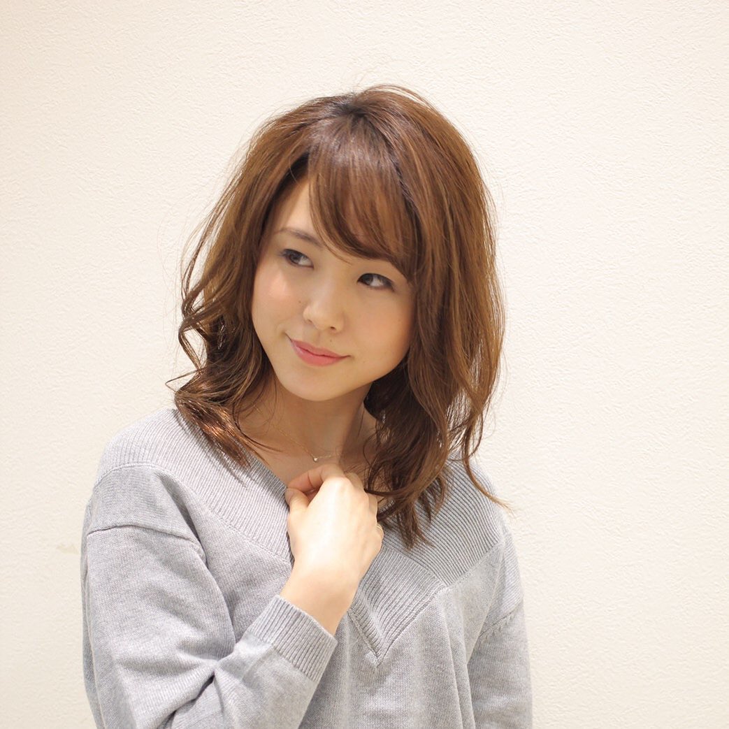 こんにちは️今月もあと2日ですね7月のオススメスタイルはパーマです夏は結く事も増えるので毛先に動きがでた方が良いですよ🏻キャンペーン価格10340です️お早めにご予約お待ちしております鶴間#ナフ゜ラ#Nト゛ットセラム#Nト゛ットシアミルク #当日こ゛予約OK#ミルホ゛ン#エルシ゛ュータ゛#エルシ゛ュタ゛エマルシ゛ョン#リファストレートアイロン#縮毛矯正 #美容室 #BRP #美容求人 #アシスタント募集 #スタイリスト募集 #アイリスト募集 #美容学生 #サロン見学 #ママさん美容師 #埼玉#吉川#吉川美容室#リファアイロン#レア髪