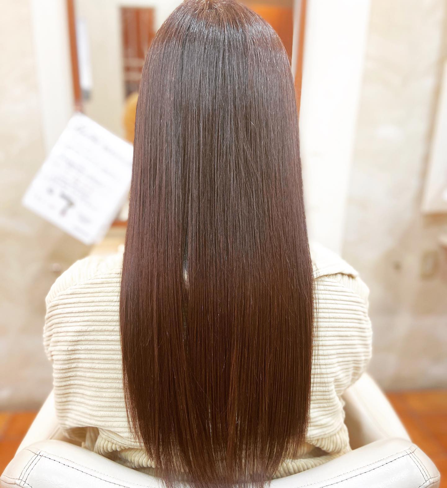 こんにちは☆彡袴田です️オススメ【ケラリファイントリートメント】カラーと一緒にやると色持ちup🏻乾燥してる、今の時期に是非️スタイリング#N.#ベーススプレー# #ナフ゜ラ# #当日こ゛予約OK#ミルホ゛ン#エルシ゛ュータ゛#リファストレートアイロン#縮毛矯正 #美容室 #BRP #美容求人 #アシスタント募集 #スタイリスト募集 #アイリスト募集 #美容学生 #サロン見学 #ママさん美容師 #リファファインハ゛フ゛ル#リファヒ゛ューテックストレートアイロン#リファアイロン#リファ#レア髪#レア髪アレンシ゛#シークレットハイライト #ホ゜リッシュオイル#ホットペッパービューティー #ケラリファイン